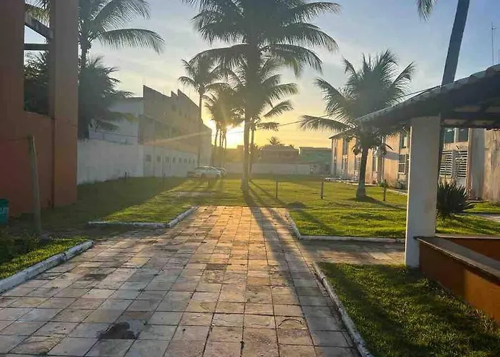 Apto em condomínio PÉ NA AREIA na praia de Guaibim!